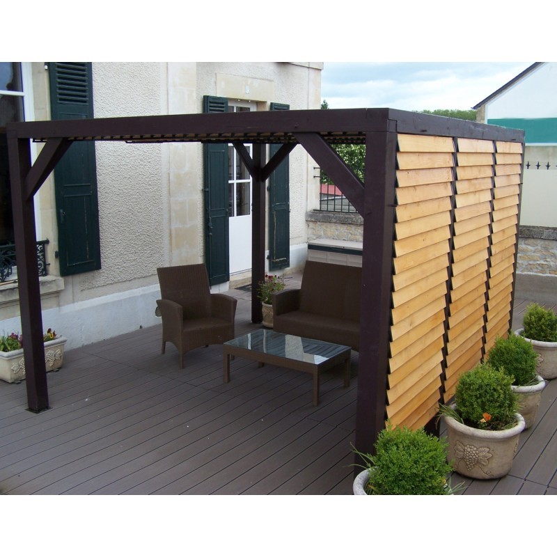 Pergola En Bois Habrita Avec Ventelles Amovibles Sur Toiture Et Un Cote 348x310x232 Veneto